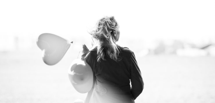 Geheim in je relatie vRouw met hartjes ballon