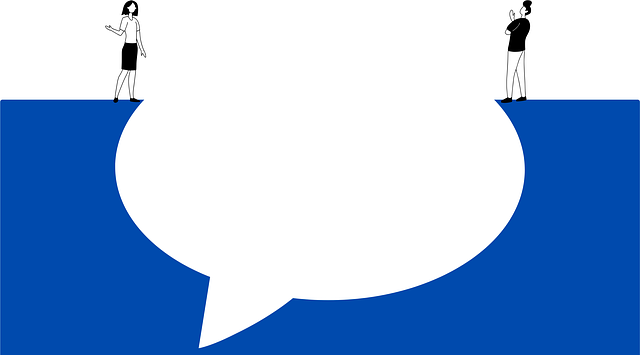 waarom mediation bij scheiding. Twee mensen praten op afstand